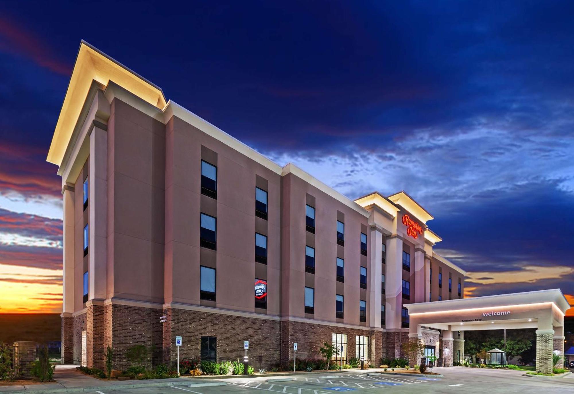 Hampton Inn Ozona Exterior photo